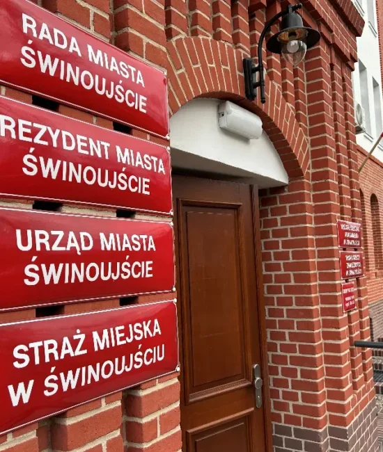Budynek urzędu — zdjęcie ilustracyjne
