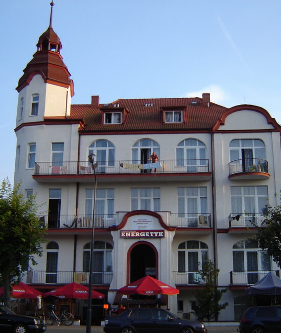Budynek sanatorium Energetyk w Świnoujściu.